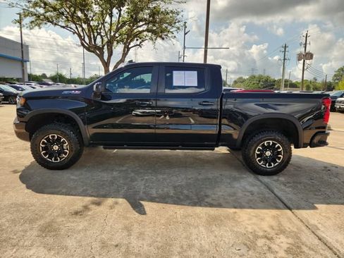 Used 2025 Chevrolet Silverado 1500 ZR2 AWD/4WD image 4