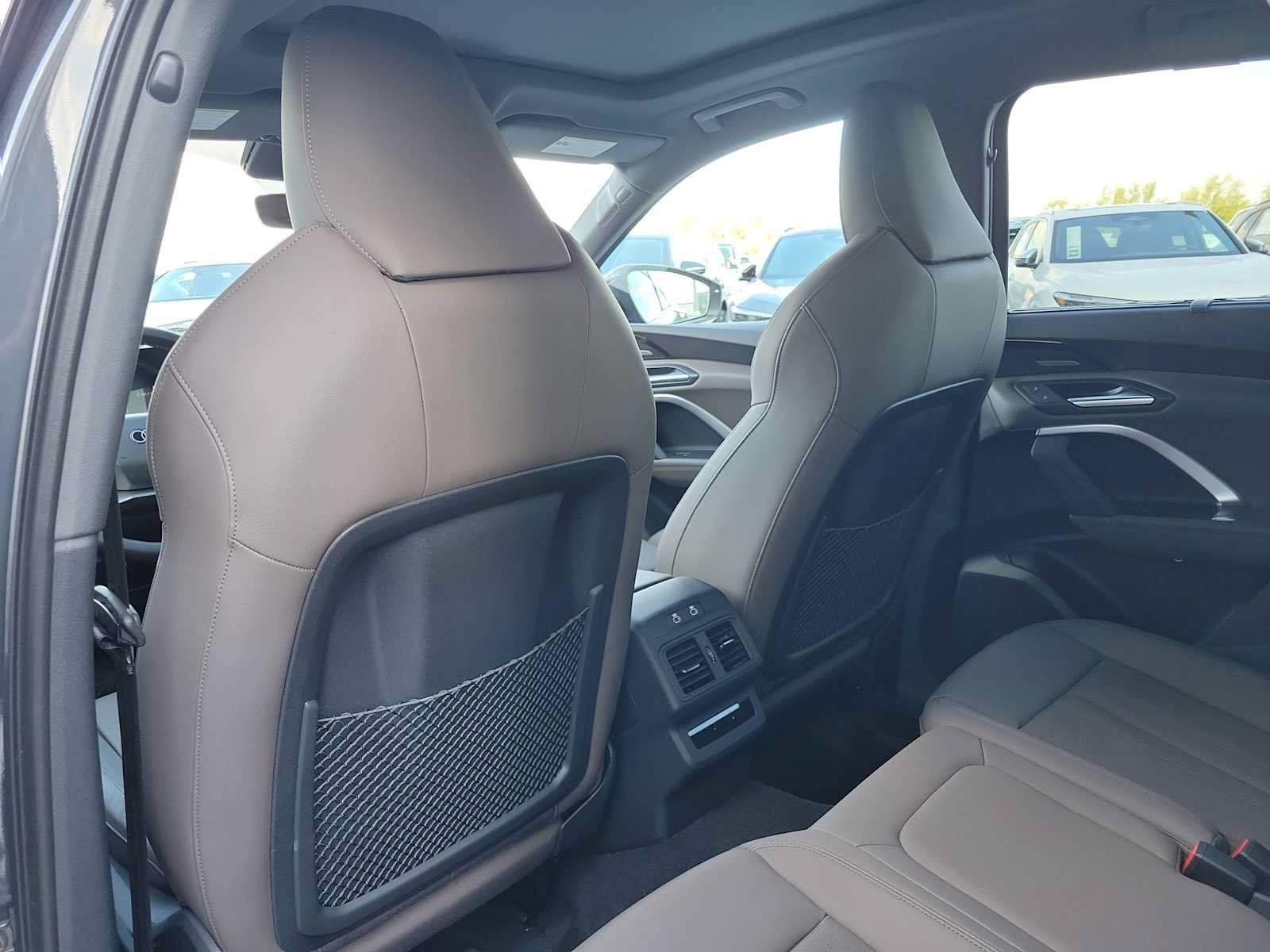 Certified 2025 Audi Q5 Premium Plus w/ Premium Plus AWD/4WD image 18