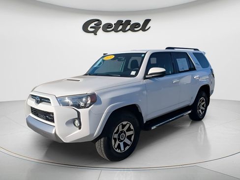 Used 2020 Toyota 4Runner TRD Off-Road image 4
