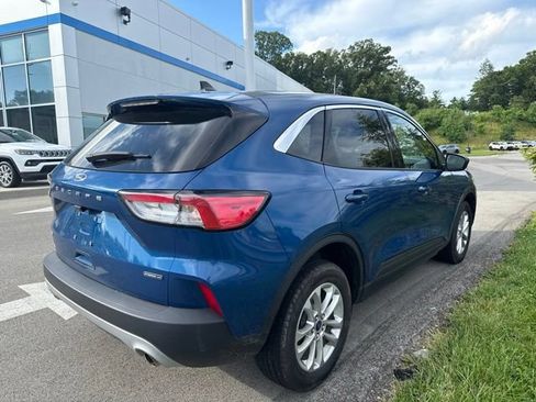 Used 2022 Ford Escape SE AWD/4WD image 7
