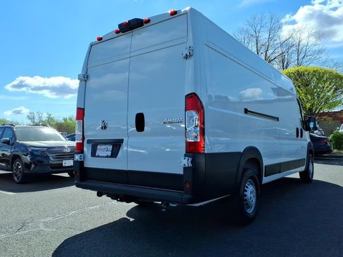 Used 2025 RAM ProMaster 3500 w/ Convenience Group FWD image 18