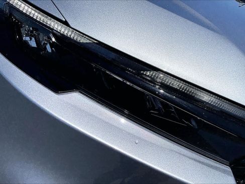 Used 2025 Honda CR-V Sport-L image 27
