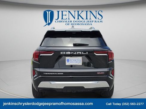Used 2026 GMC Terrain Denali AWD/4WD image 6