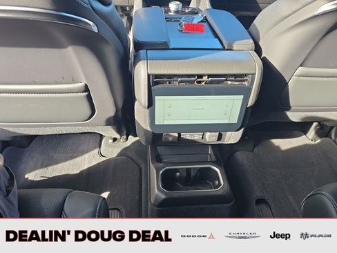 New 2026 Jeep Grand Wagoneer L Summit w/ Premium Group III AWD/4WD image 26