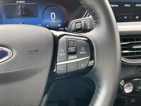 Used 2024 Ford Escape Platinum AWD/4WD image 19