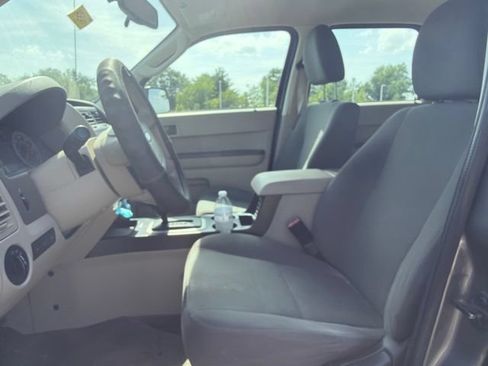 Used 2012 Ford Escape XLS FWD image 19