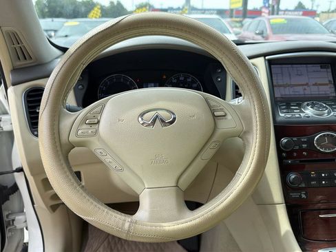 Used 2015 INFINITI QX50 Journey w/ Premium Package RWD image 13
