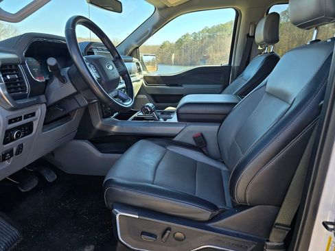 Used 2023 Ford F150 Lariat image 17
