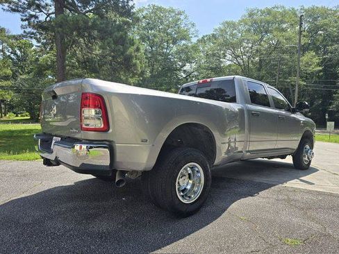 Used 2019 RAM 3500 Tradesman AWD/4WD image 3