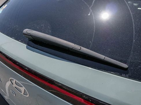 Used 2024 Hyundai Kona SEL FWD image 17