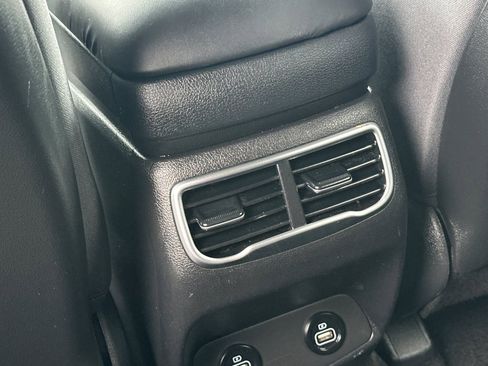 Used 2023 Hyundai Santa Fe SEL image 14