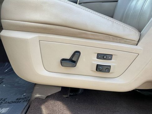 Used 2009 Dodge Ram 1500 Truck Laramie image 16