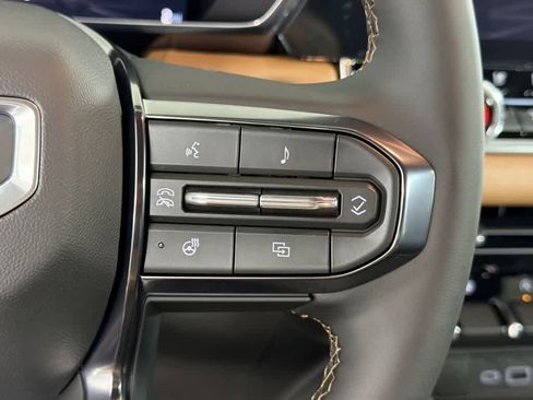 New 2026 GMC Canyon AT4 w/ AT4 Premium Package image 51