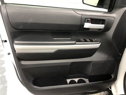Used 2020 Toyota Tundra SR5 image 12
