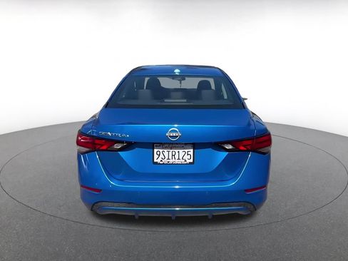 Used 2025 Nissan Sentra SV FWD image 12