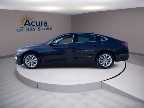 Used 2022 Chevrolet Malibu LT image 4
