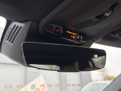 Used 2019 Volvo XC90 T6 Momentum image 29