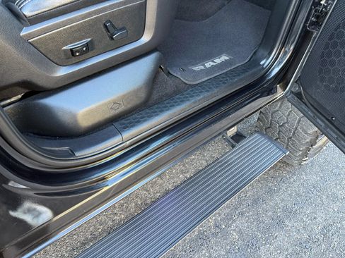 Used 2017 RAM 2500 Laramie w/ Sport Appearance Group AWD/4WD image 31