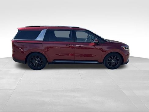Used 2024 Kia Carnival SX Prestige FWD image 8
