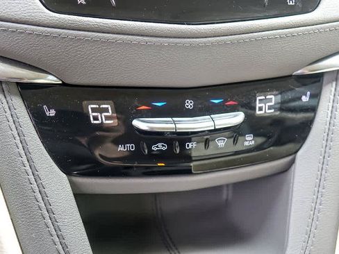 Used 2023 Cadillac XT5 Premium Luxury w/ Technology Package AWD/4WD image 22