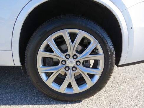 Used 2020 Cadillac XT6 Sport w/ Platinum Package image 11