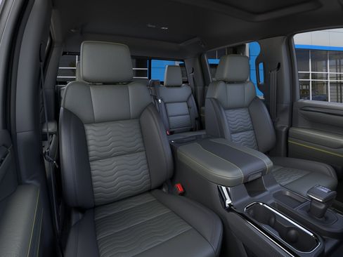 New 2026 Chevrolet Silverado 1500 ZR2 AWD/4WD image 16