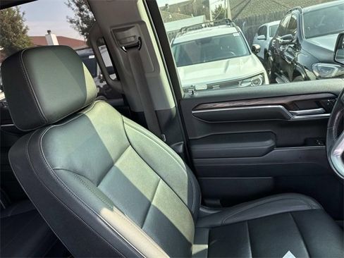 Used 2022 GMC Sierra 1500 SLT w/ SLT Premium Package image 13