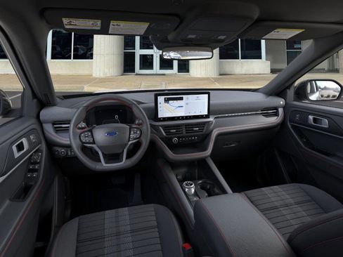 New 2026 Ford Explorer ST-Line w/ ST-Line Street Pack image 9