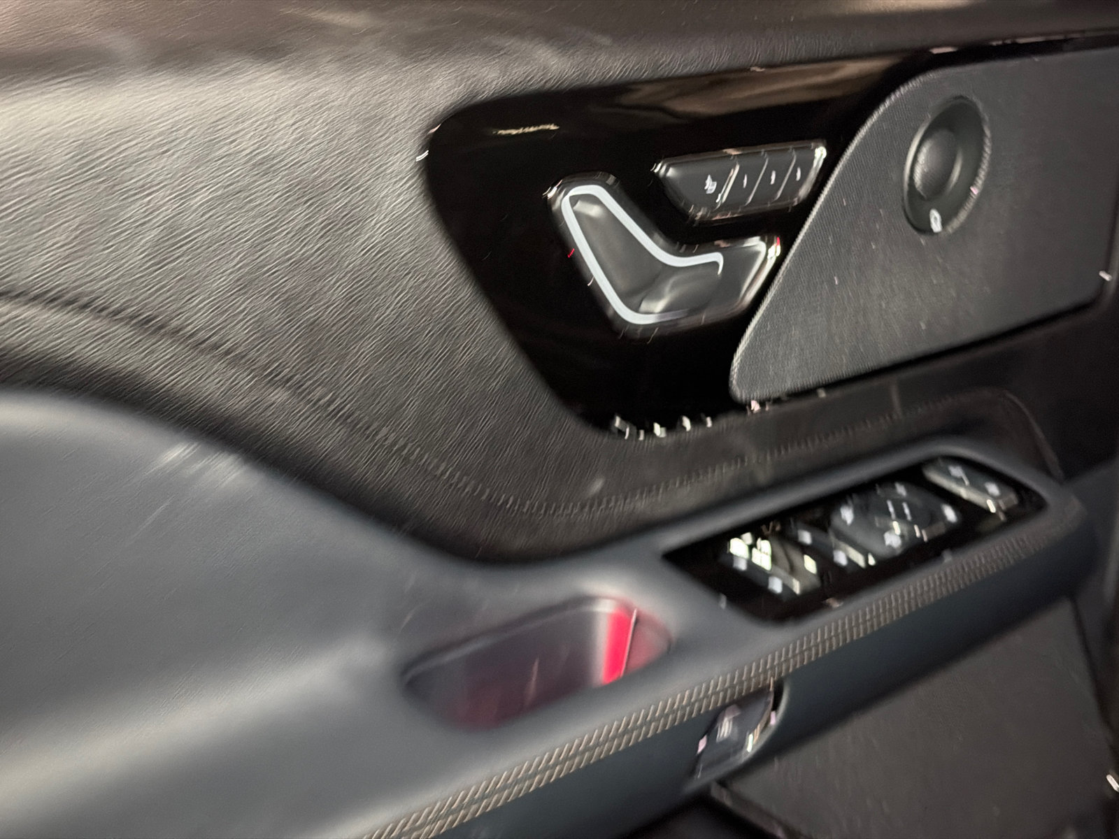 New 2027 Lincoln Aviator Reserve AWD/4WD image 19