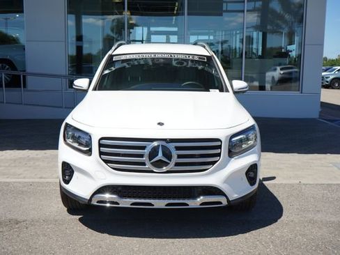 Used 2026 Mercedes-Benz GLB 250 image 3