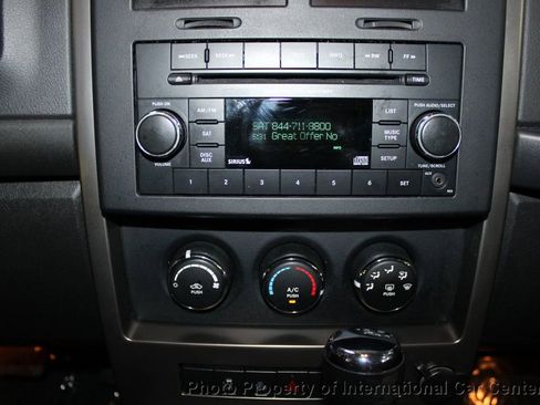 Used 2012 Jeep Liberty Sport image 15