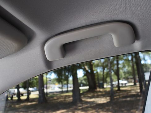 Used 2024 Toyota RAV4 LE FWD image 39