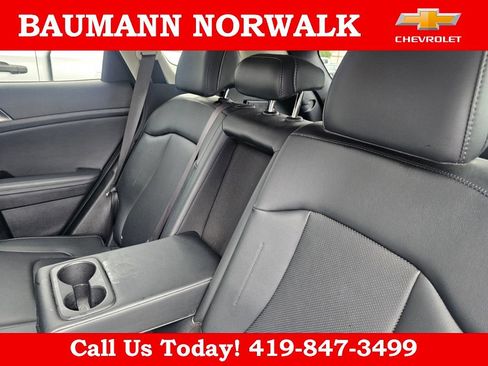 Used 2025 Kia Sportage EX FWD image 22