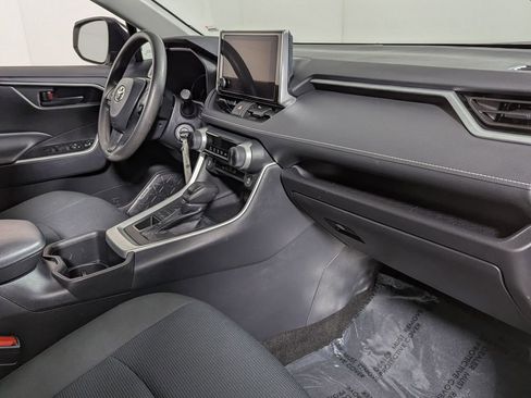 Certified 2024 Toyota RAV4 LE image 28