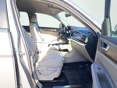 New 2026 Volkswagen Atlas SE AWD/4WD image 17