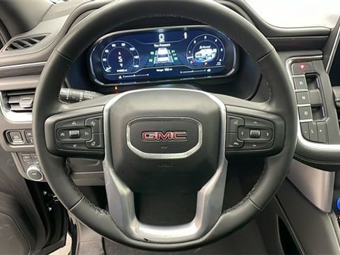 Certified 2023 GMC Yukon XL SLT w/ SLT Premium Package image 14