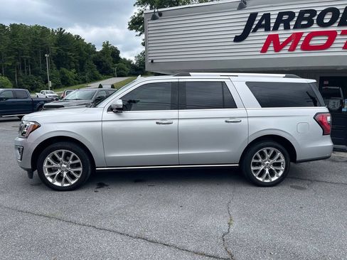 Used 2018 Ford Expedition Max Limited w/ Equipment Group 302A AWD/4WD image 4