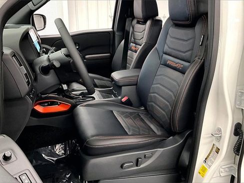 New 2025 Nissan Frontier PRO-4X w/ Pro Premium Package image 9