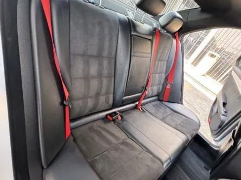 Used 2014 Mercedes-Benz C 250 Sedan image 24