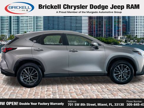 Used 2025 Lexus NX 250 FWD w/ Towing Package (2000 Lbs) image 9