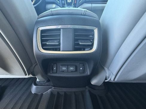 Used 2019 Acura RDX AWD w/ Advance Package image 15