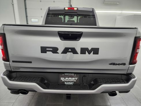 Used 2025 RAM 1500 Big Horn AWD/4WD image 29