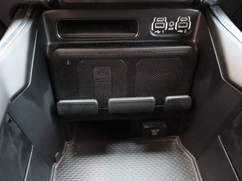 Used 2024 RAM 3500 Laramie w/ Night Edition image 30