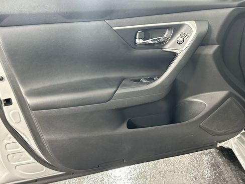 Used 2017 Nissan Altima 2.5 S w/ Power Driver Seat Package image 32