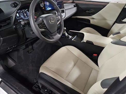 Used 2023 Lexus ES 350 w/ Premium Package image 9
