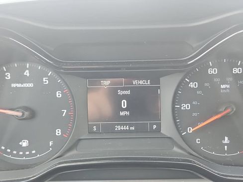 Used 2024 Chevrolet Trax LS w/ LS Convenience Package FWD image 16