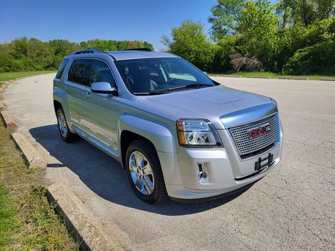 Used 2015 GMC Terrain Denali FWD image 5