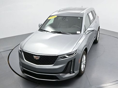 Certified 2025 Cadillac XT6 Luxury FWD image 36