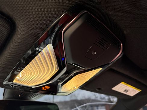 Used 2021 BMW 840i Gran Coupe w/ M Sport Package image 16