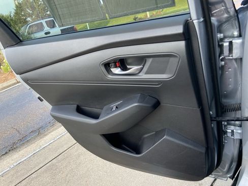 Used 2024 Honda Accord Sport image 48